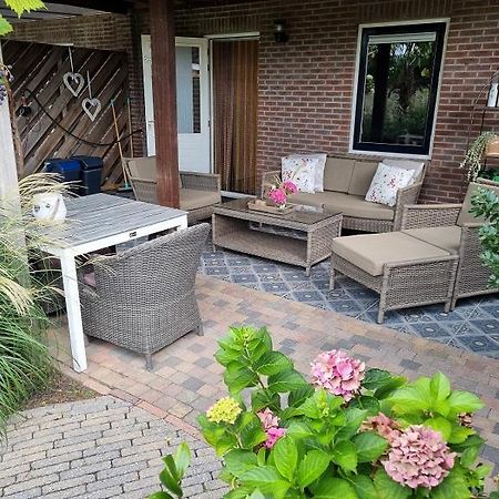 Zuid-Beijerland Bed And Breakfast De Dijk المظهر الخارجي الصورة